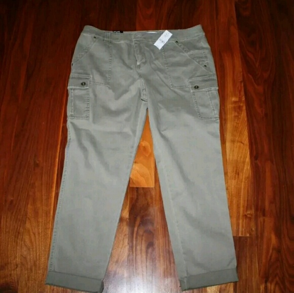 Nwt NY & Company Boyfriend Crop Sz 12