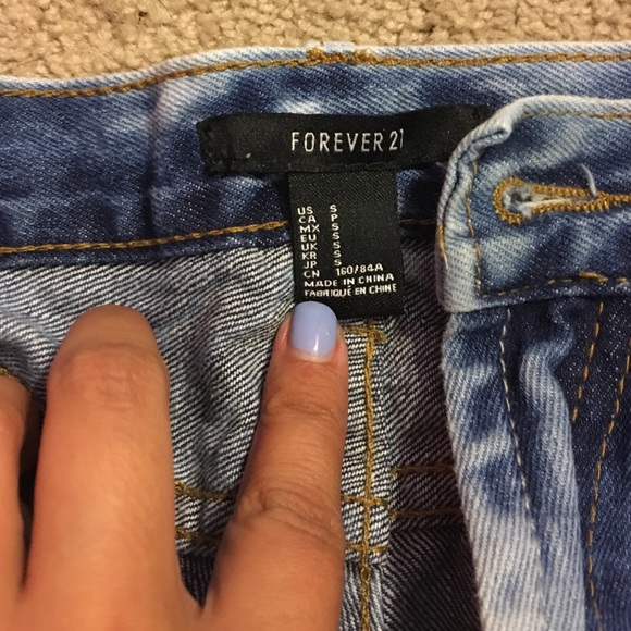 High Waisted Ripped Jean Shorts - Picture 3 of 4