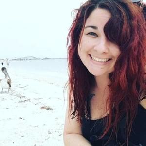 Meet your Posher, Jenifer