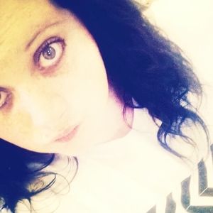 Meet your Posher, Sheshe