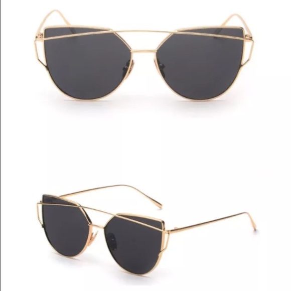 🎉 1X HP 🎉 🆕 Gold & Black Metal Sunglasses ✨ - Picture 2 of 4