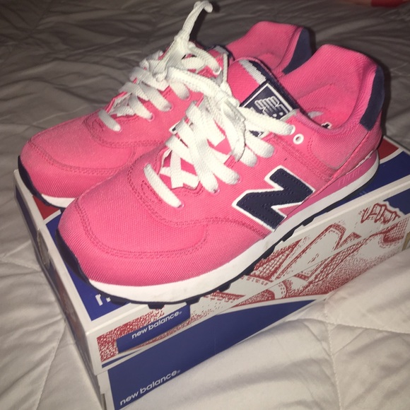 Pink New Balance 574