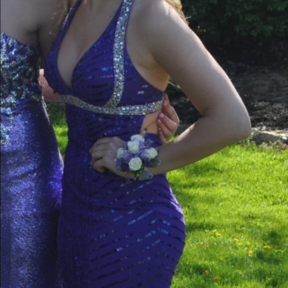 PURPLE CACHE PROM DRESS - Size XS - Picture 3 of 4
