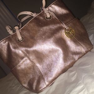 Michael Kors Rose Gold Hang Bag