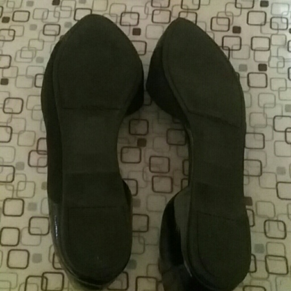 Classy Aldo flats - Picture 2 of 4