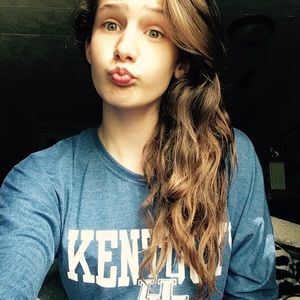 Meet your Posher, Victoria