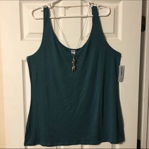 NWT Fitted Layering Tank