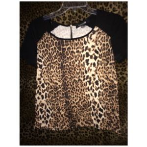 Leopard zip up oversized top