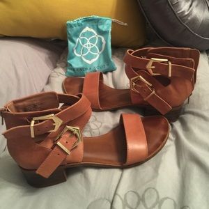 Seychelles chunky heel size 10