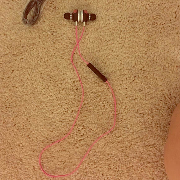 Bluetooth headset