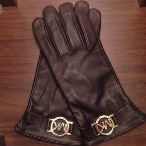 (Like New!) Michael Kors Gloves