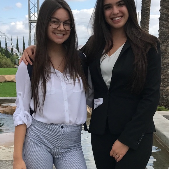 Meet your Posher, Danielle - Picture 4 of 8