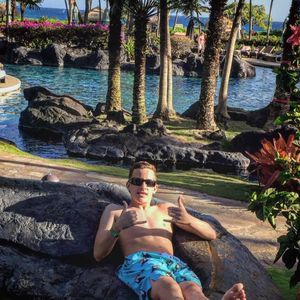 Meet your Posher, Cole