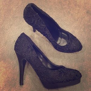 Black Lace Heels Size 9