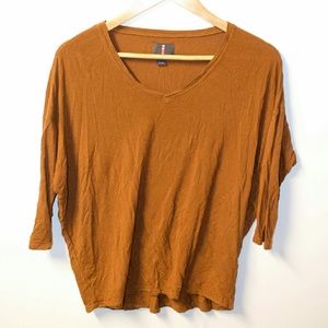 Jeans by Buffalo women's flowy v neck