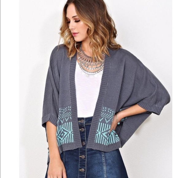 NWT Brighten Your Day Knit Wrap Size Large - Picture 2 of 4