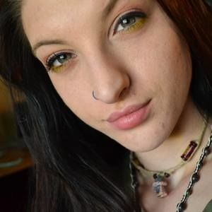 Meet your Posher, Larae