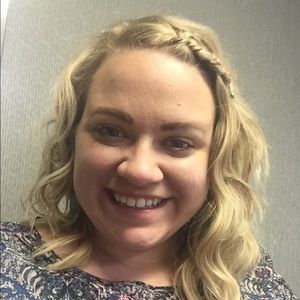 Meet your Posher, Alyssa