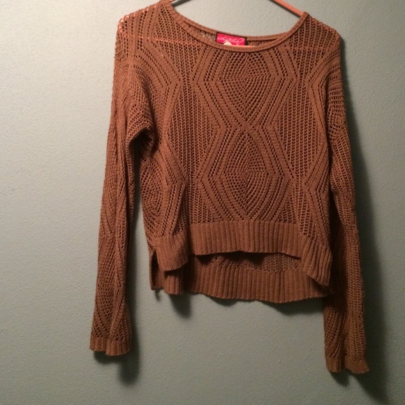 Sweater crop top