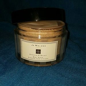 Jo Malone Geranium & Walnut *Final Sale*