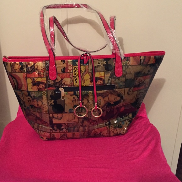 One cosmopolitan patent leather purse