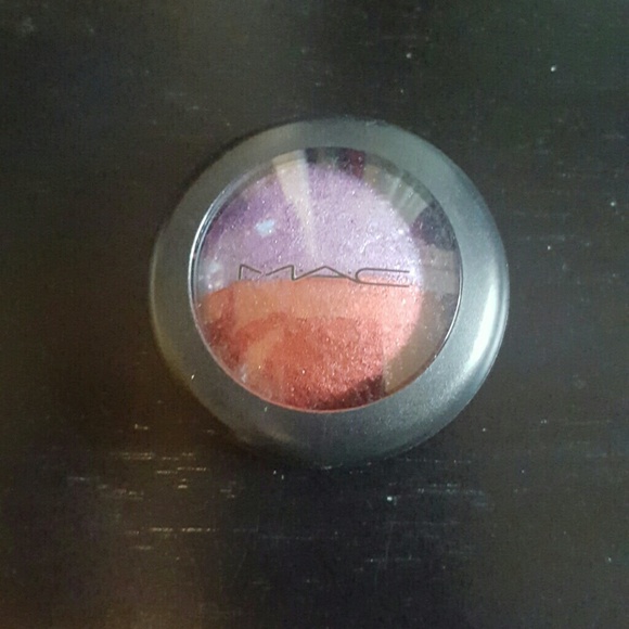 MAC Mineralize Duo Eyeshadow in Mi Lady