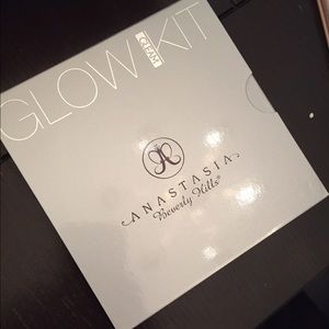 Anastasia Beverley Hills Glow Kit GLEAM