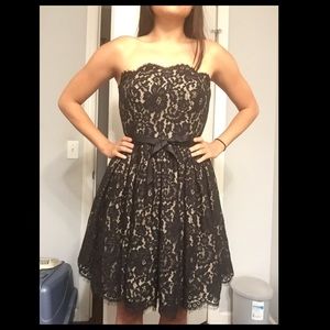 Women's lace party dress