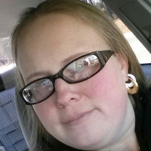 Meet your Posher, Melanie