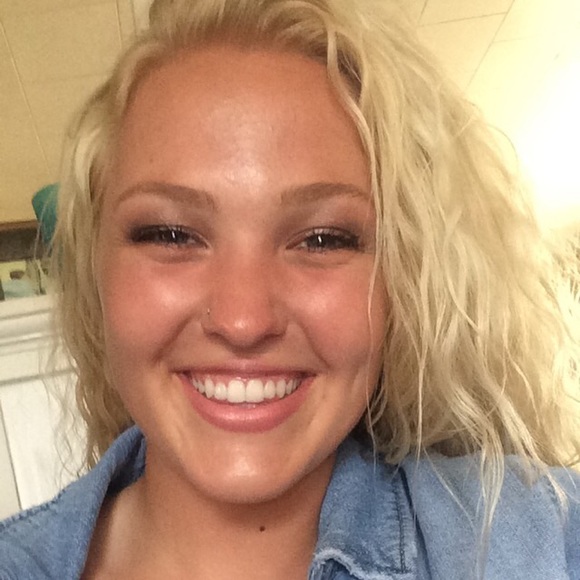 Meet your Posher, Skylar