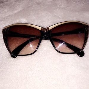 YSL - Yves Saint Laurent vintage sunglasses