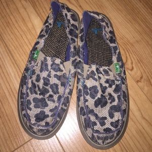 Sanuk On the Prowl Sidewalk Surfers