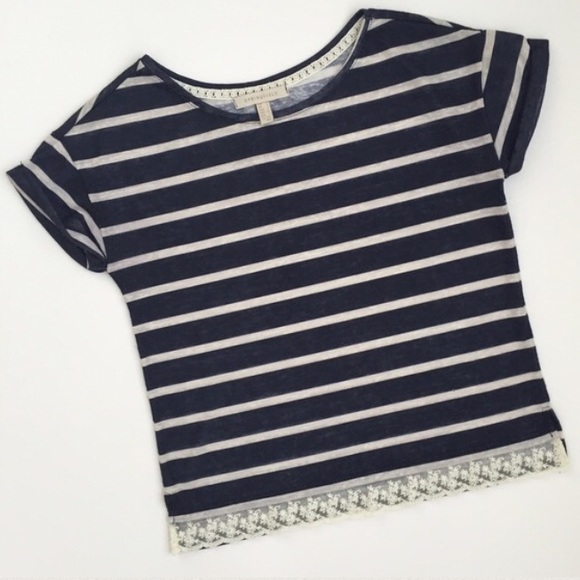 Lace Trim Top - Picture 2 of 4