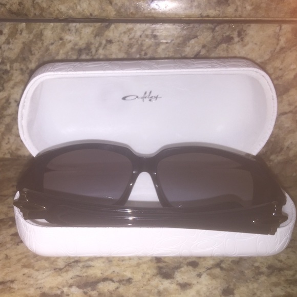 New Oakley sunglasses