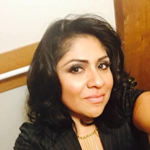 Meet your Posher, Elizabeth