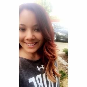 Meet your Posher, Lia