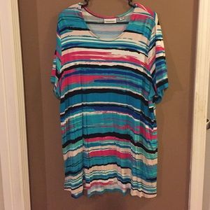 Short sleeve t-shirt size 22/24