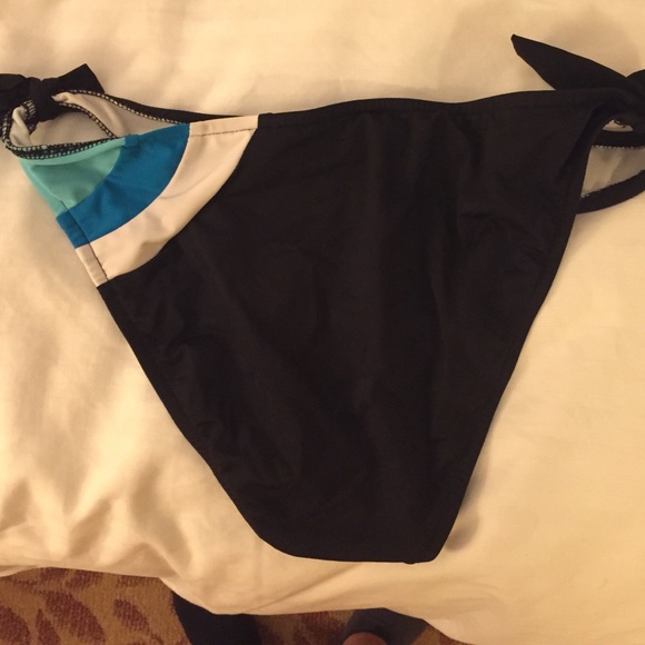 Sporty Bathing Suit - Picture 3 of 4