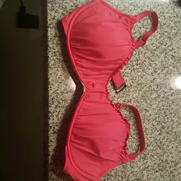 Becca Bikini Top D Cup