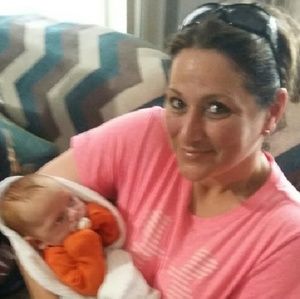 Meet your Posher, Crystal