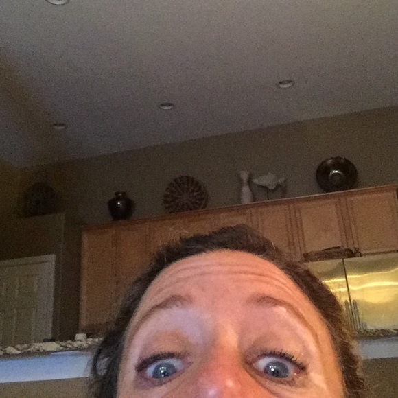 Meet your Posher, Sheila - Picture 1 of 1