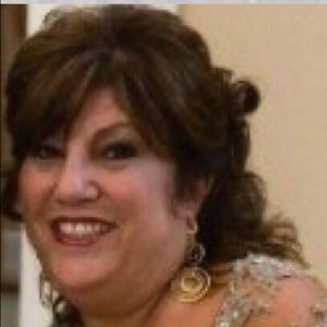 Meet your Posher, Robyn