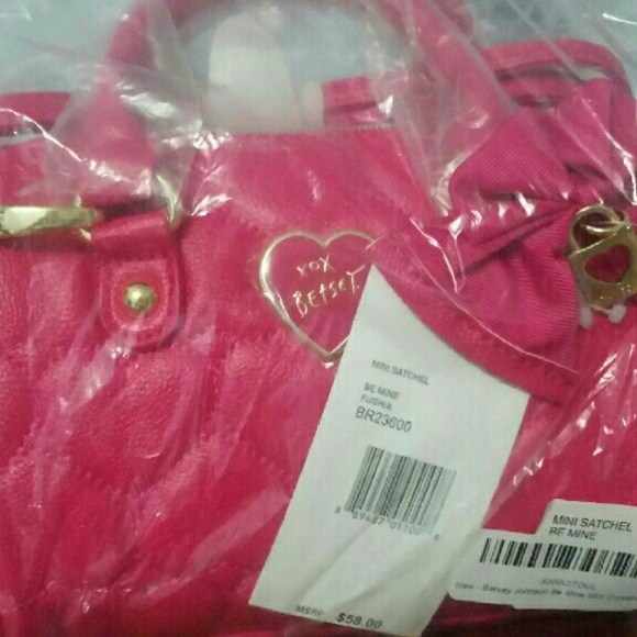 Betsey johnson purse