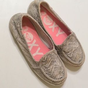 Roxy adorable canvas flats