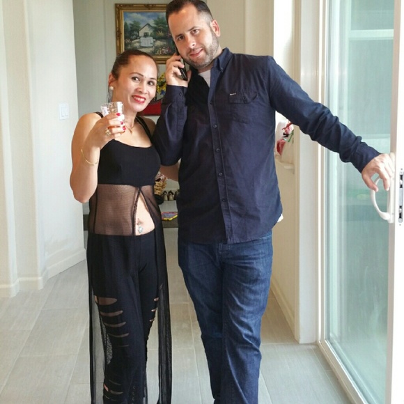 Meet your Posher, Mercy - Picture 4 of 10