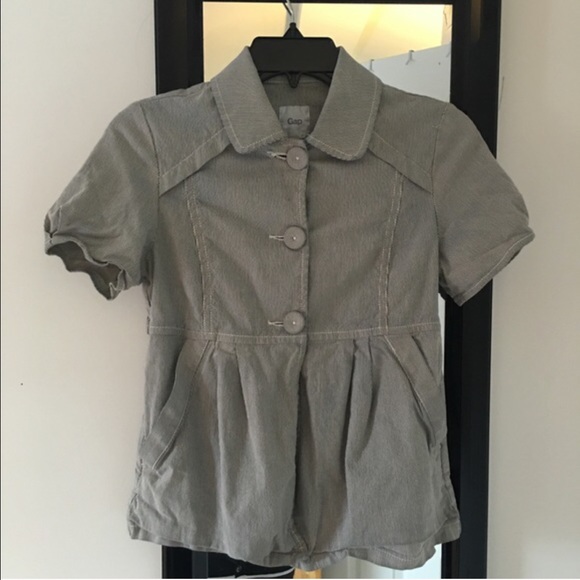 GAP pinstriped short sleeved jacket