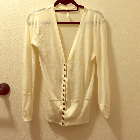 V neck button long sleeve top