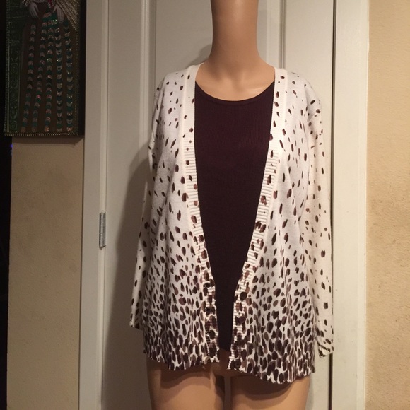 NWOT knit shirt - Picture 4 of 6