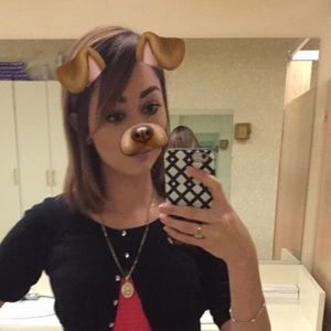 Meet your Posher, Mari