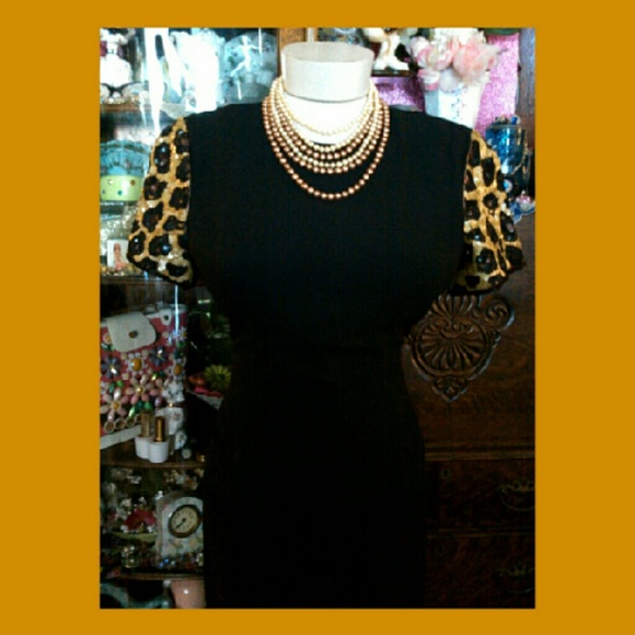 Vintage Glamour A.J Bari beaded Dress